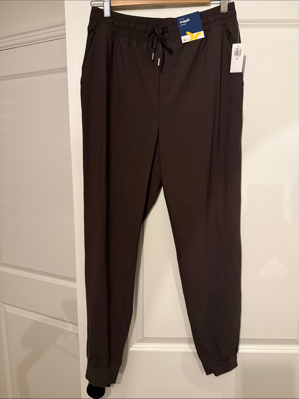 Lot of Two NWT Old Navy Activewear Studio Smooth Pant Sleek Tech Jogger M Tall - Picture 3 of 11